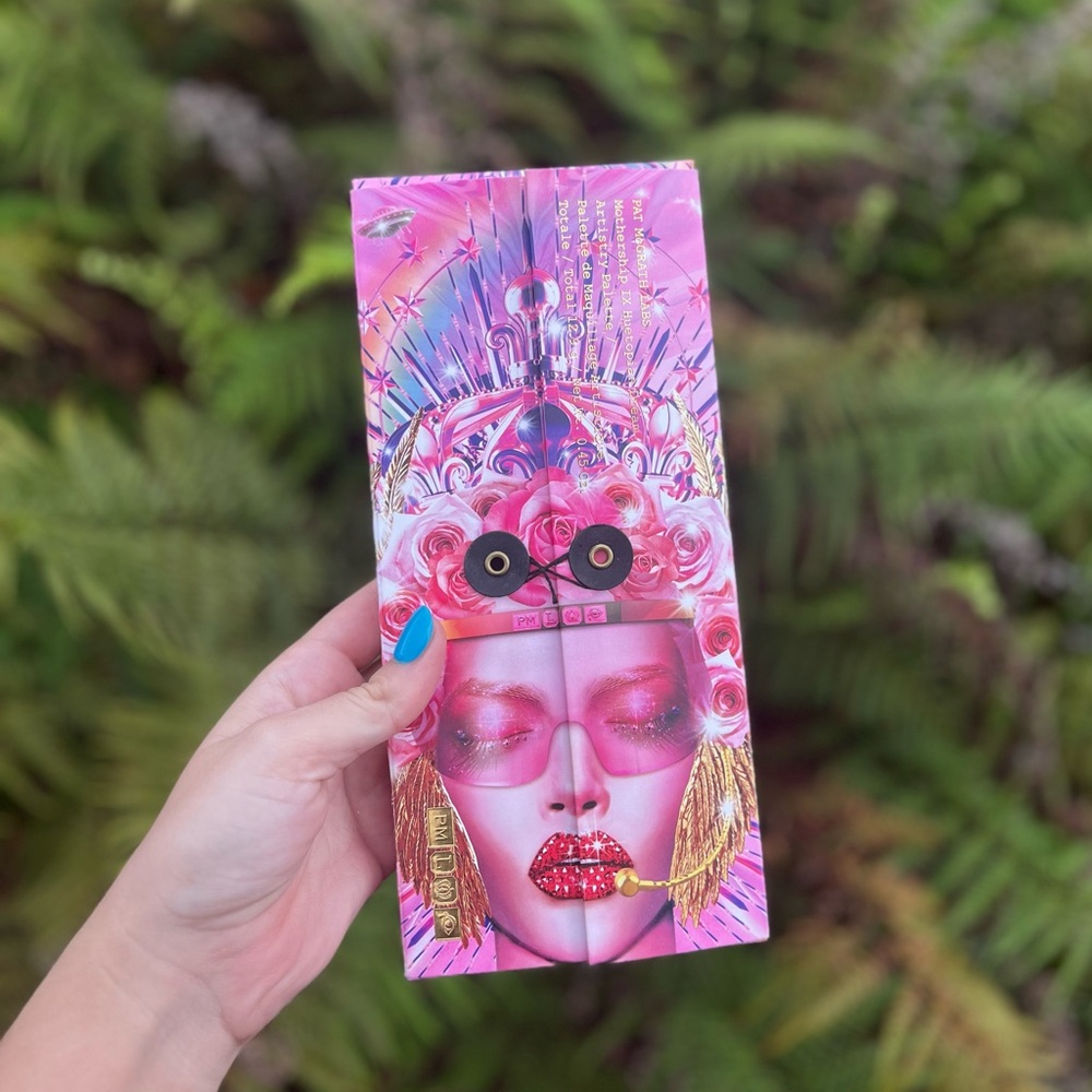 Pat McGrath Mothership IX: Huetopian Dream Eyeshadow Palette